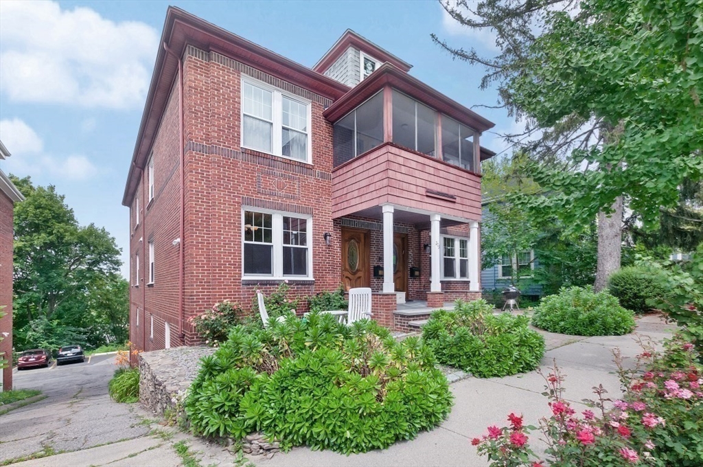 275 Mason Terrace, Unit L Brookline, MA 02446 - Photo 15 of 16