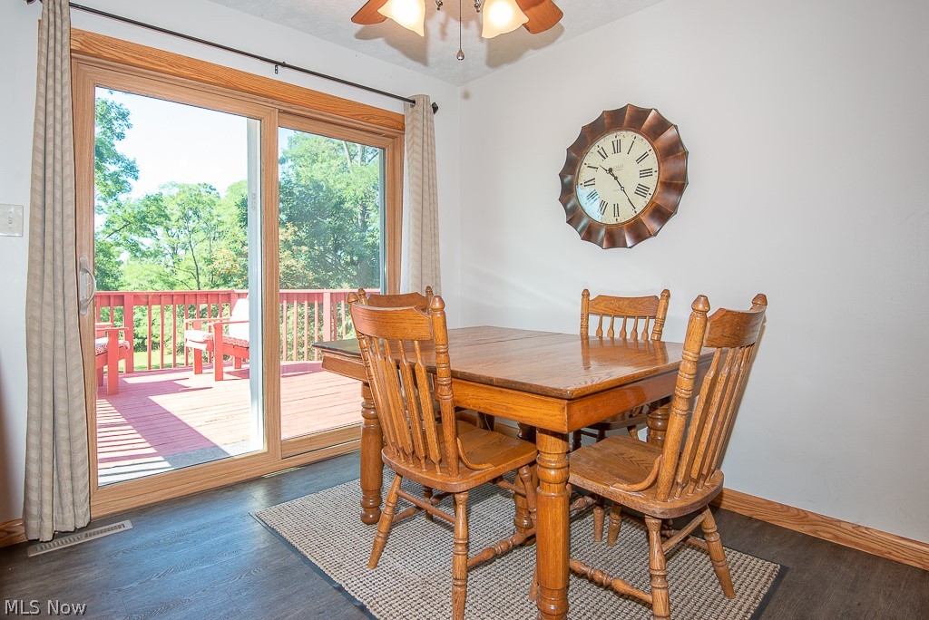 2692 Alexander Road Atwater, OH 44201 - Photo 8 of 31 Eat in Kitchen Area with easy access to back deck