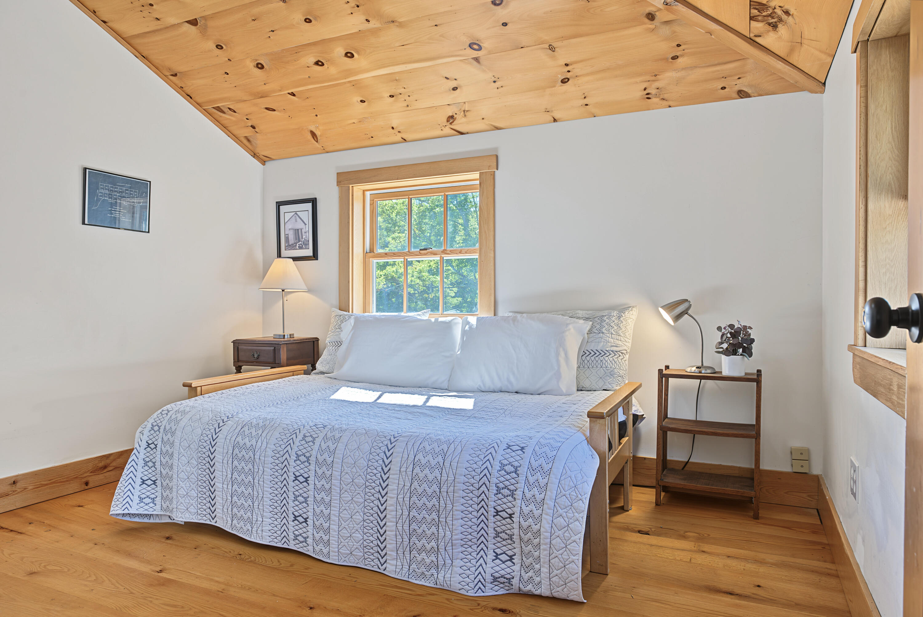 1581 Main Road Westport Island, ME 04578 - Photo 38 of 86 Upstairs bedroom