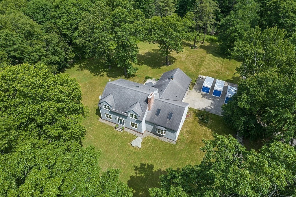 69 Snow Road West Brookfield, MA 01585 - Photo 3 of 42 Gallery Image 3