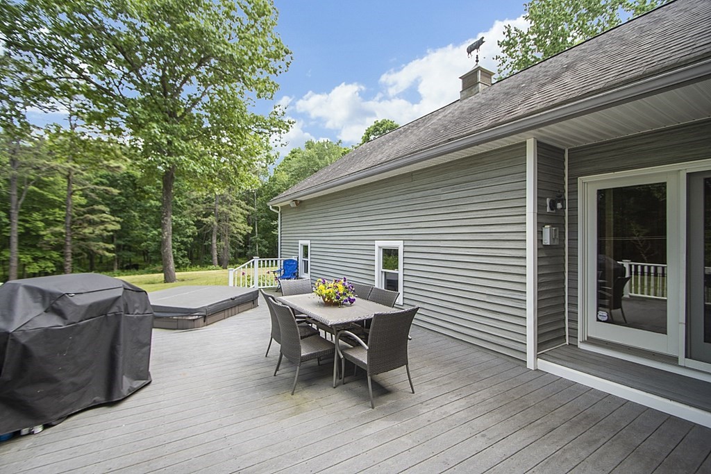 69 Snow Road West Brookfield, MA 01585 - Photo 38 of 42 Gallery Image 38