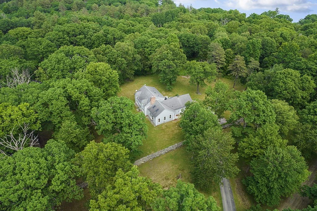 69 Snow Road West Brookfield, MA 01585 - Photo 41 of 42 Gallery Image 41
