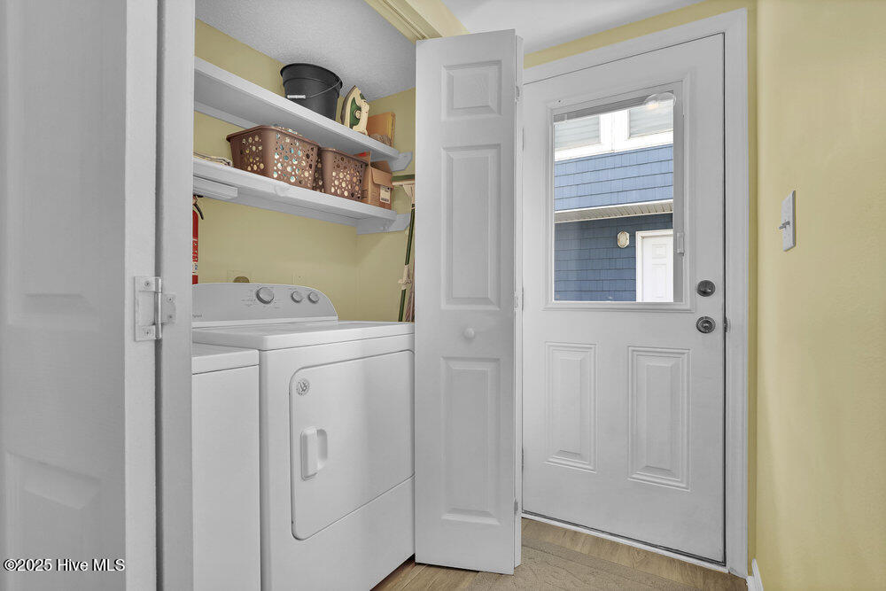 167 Topsail Road North Topsail Beach, NC 28460 - Photo 33 of 59 laundry area