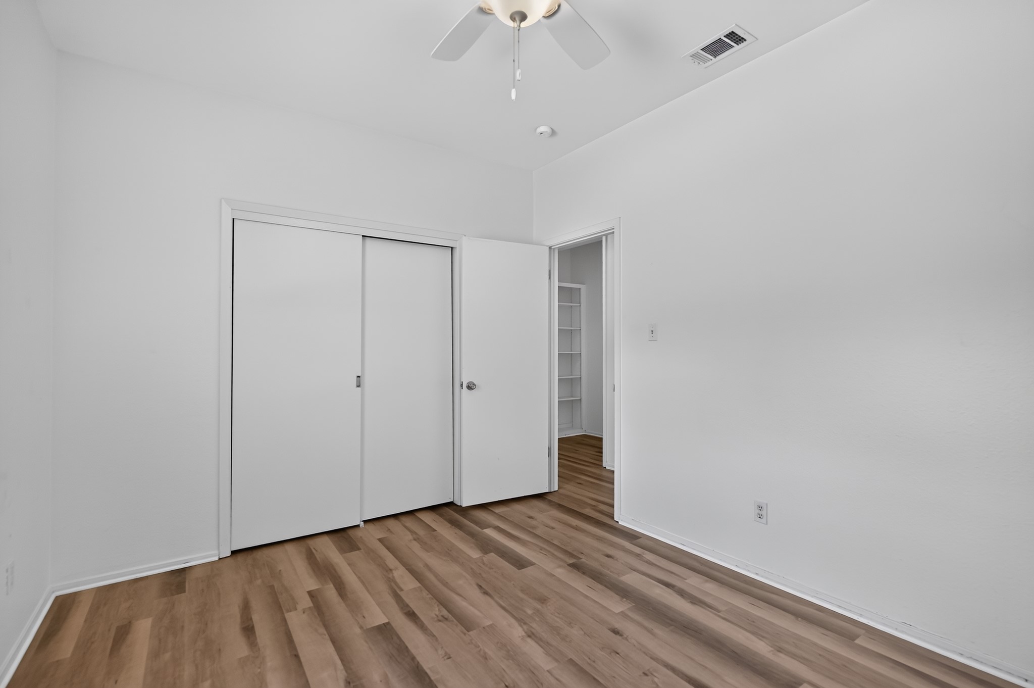 5701 Scout Bluff Austin, TX 78731 - Photo 18 of 26 3rd bedroom