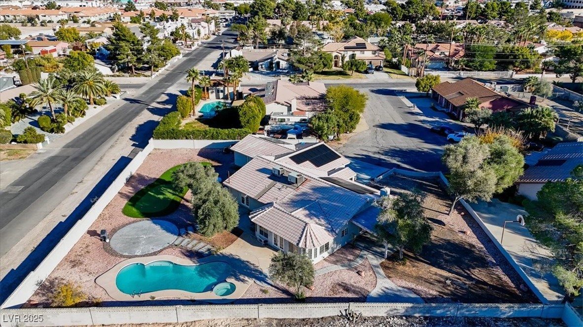2177 Mohawk Street Las Vegas, NV 89146 - Photo 9 of 52