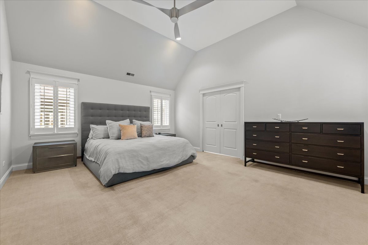 1154 Kenton Road Deerfield, IL 60015 - Photo 15 of 31 Gallery Image 15