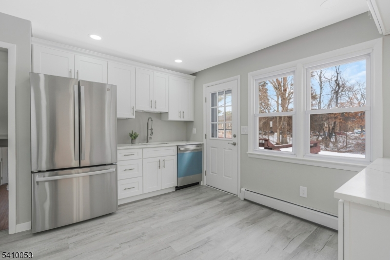 94 Franklin Corner Road Lawrence Township, NJ 08648 - Photo 6 of 28