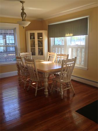 36 Pilgrim Road Marblehead, MA 01945 - Photo 5 of 12