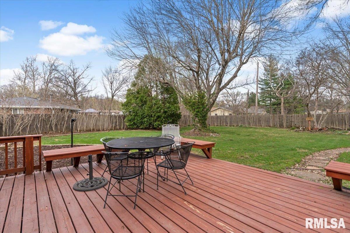 10 Beacon Ridge Drive Springfield, IL 62711 - Photo 24 of 28