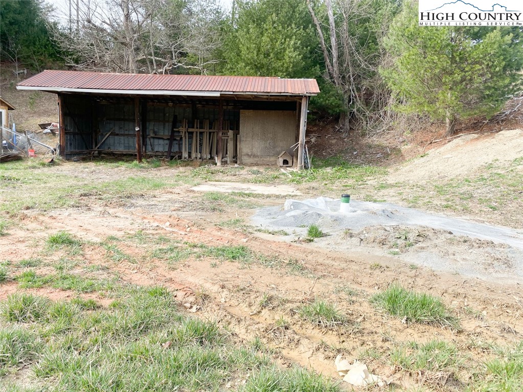 21 South /sheriff Roads Sparta, NC 28675 - Photo 7 of 7 Gallery Image 7