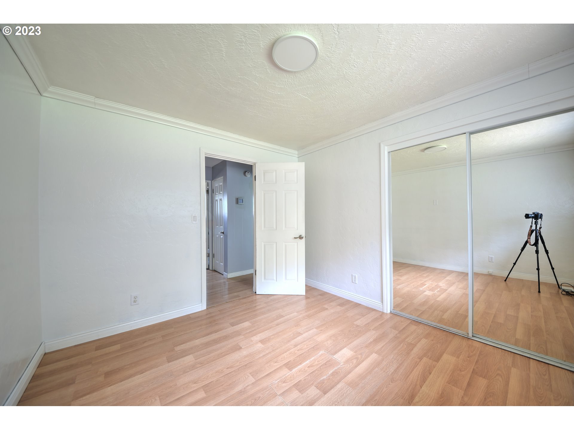 84571 Parkway Road Pleasant Hill, OR 97455 - Photo 20 of 38 Gallery Image 20
