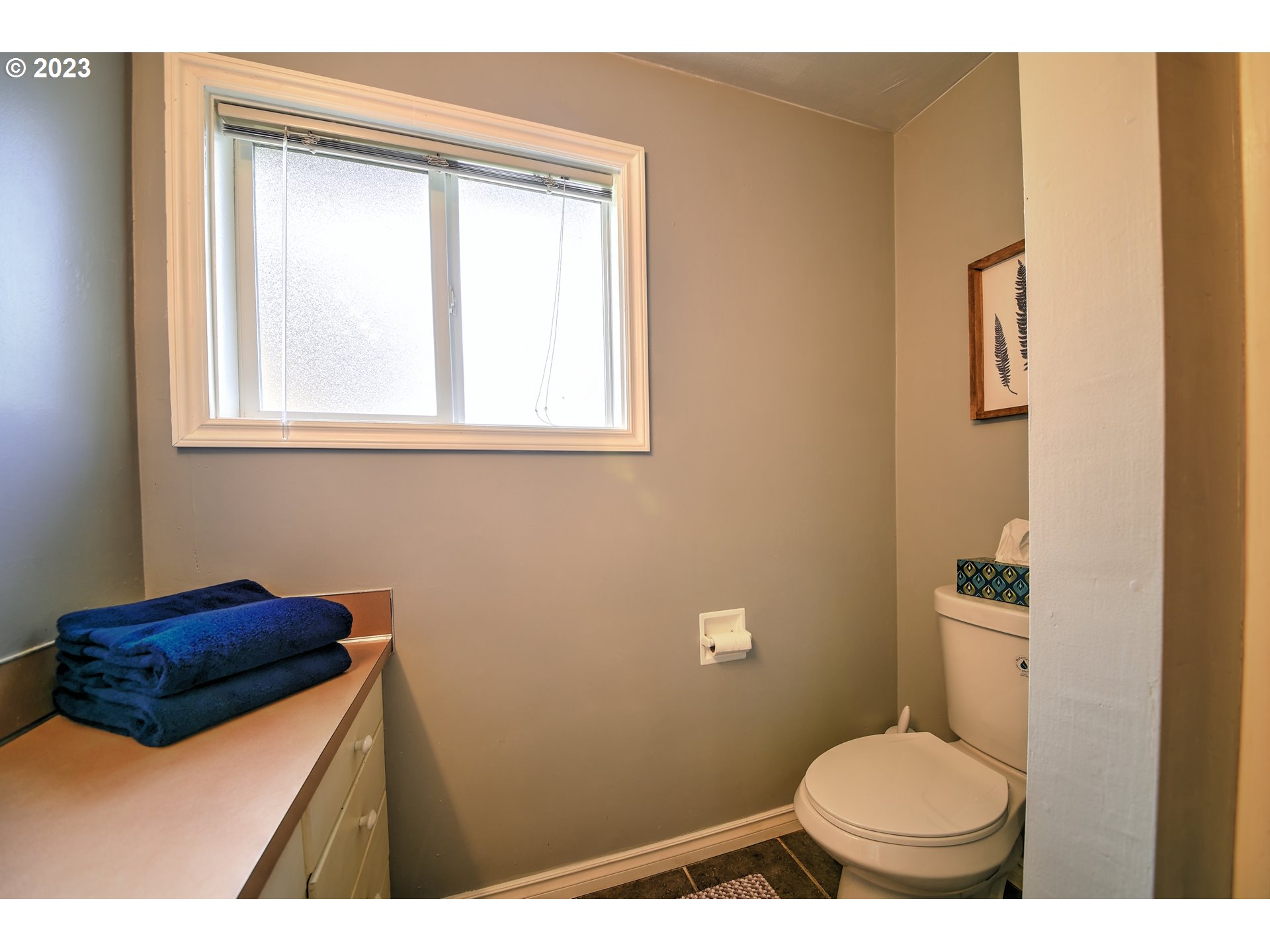 84571 Parkway Road Pleasant Hill, OR 97455 - Photo 31 of 38 Gallery Image 31