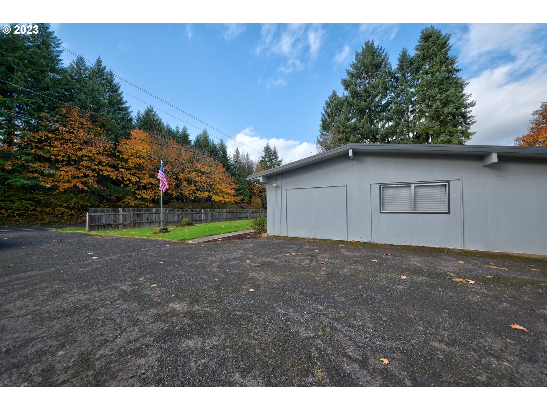84571 Parkway Road Pleasant Hill, OR 97455 - Photo 37 of 38 Gallery Image 37
