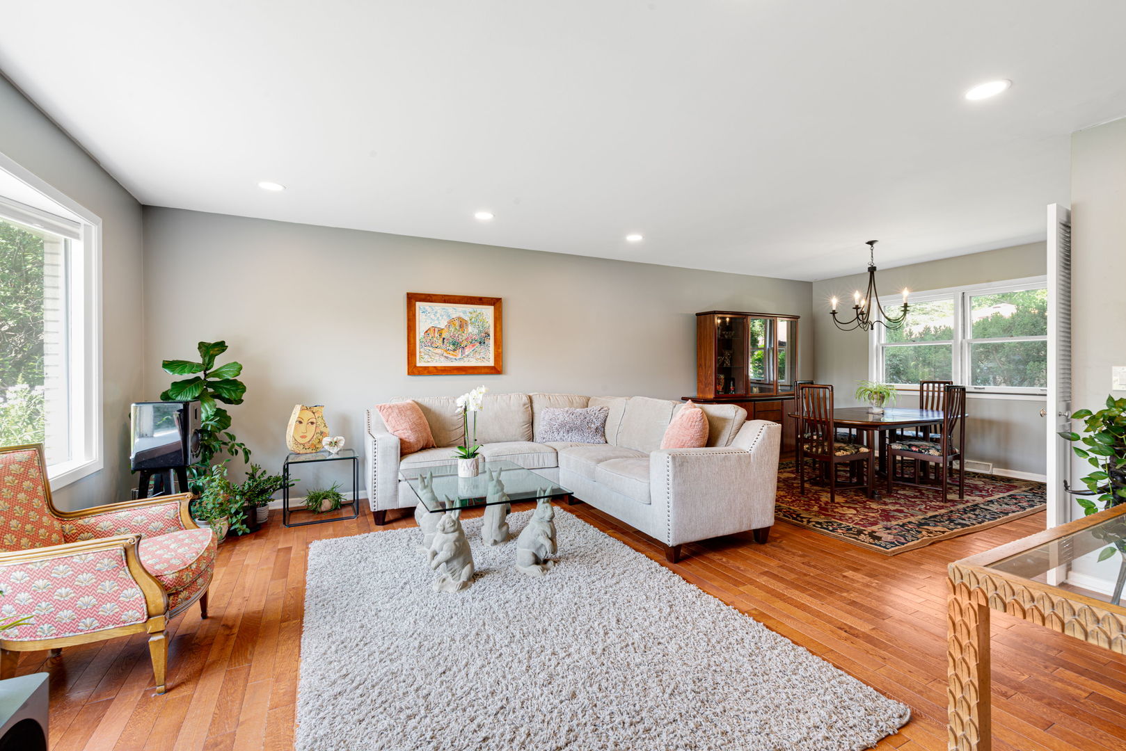 3504 Illinois Road Wilmette, IL 60091 - Photo 2 of 30 Gallery Image 2