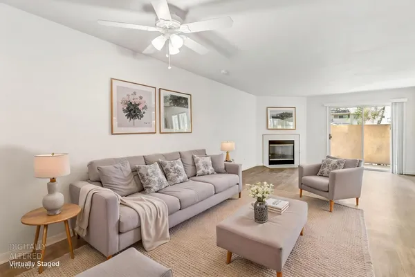 $320,000 | 5875 Gloria Drive, Unit 7, Sacramento, CA 95822