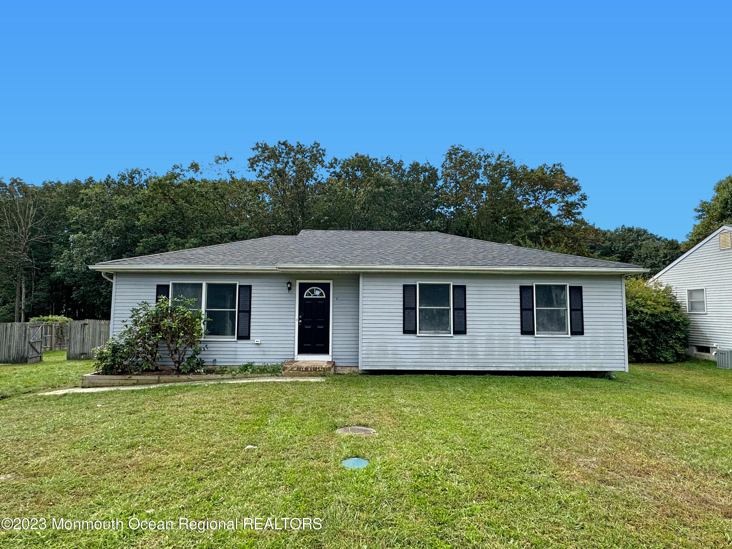 380 Leesville Road Jackson, NJ 08527 - Photo 1 of 9 Front