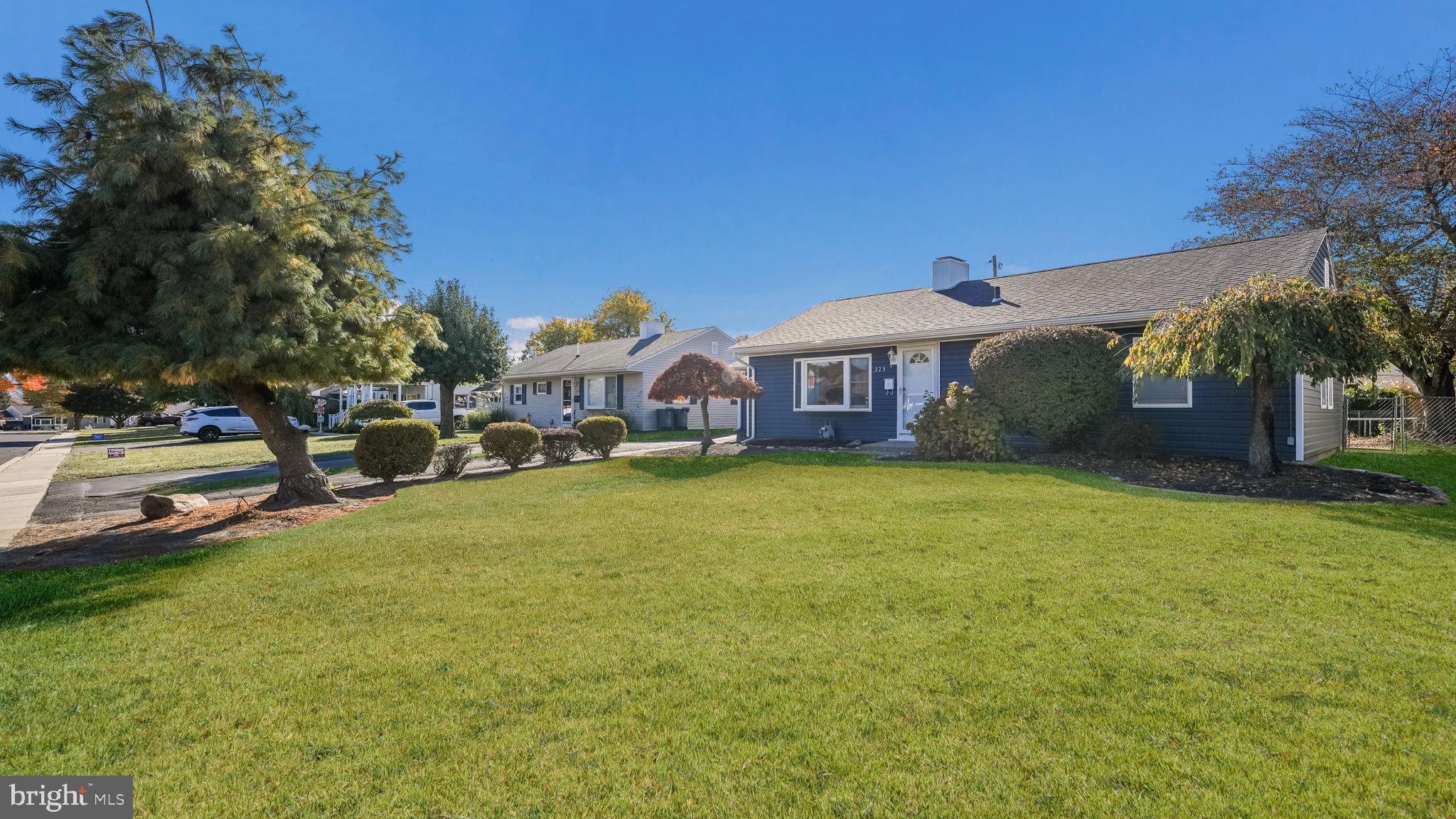 225 Cardiff Road Fairless Hills, PA 19030 - Photo 5 of 27 Gallery Image 5