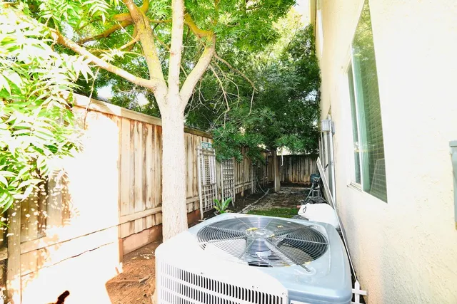 a house view with a sink and garden