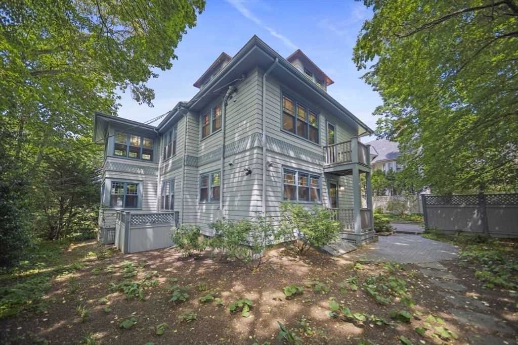 26 Hillside Road Newton, MA 02461 - Photo 28 of 36