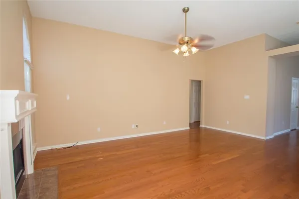 $2,450 | 5809 Coldsworth Court, Arlington, TX 76018