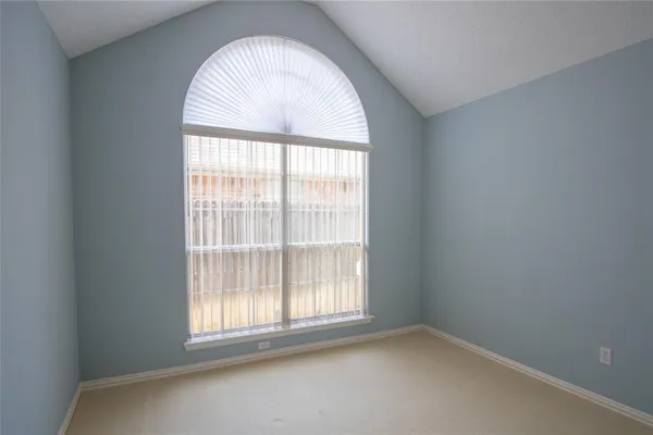 $2,450 | 5809 Coldsworth Court, Arlington, TX 76018