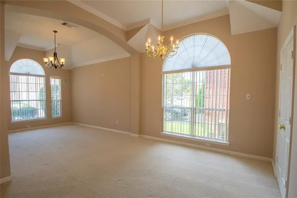 $2,450 | 5809 Coldsworth Court, Arlington, TX 76018