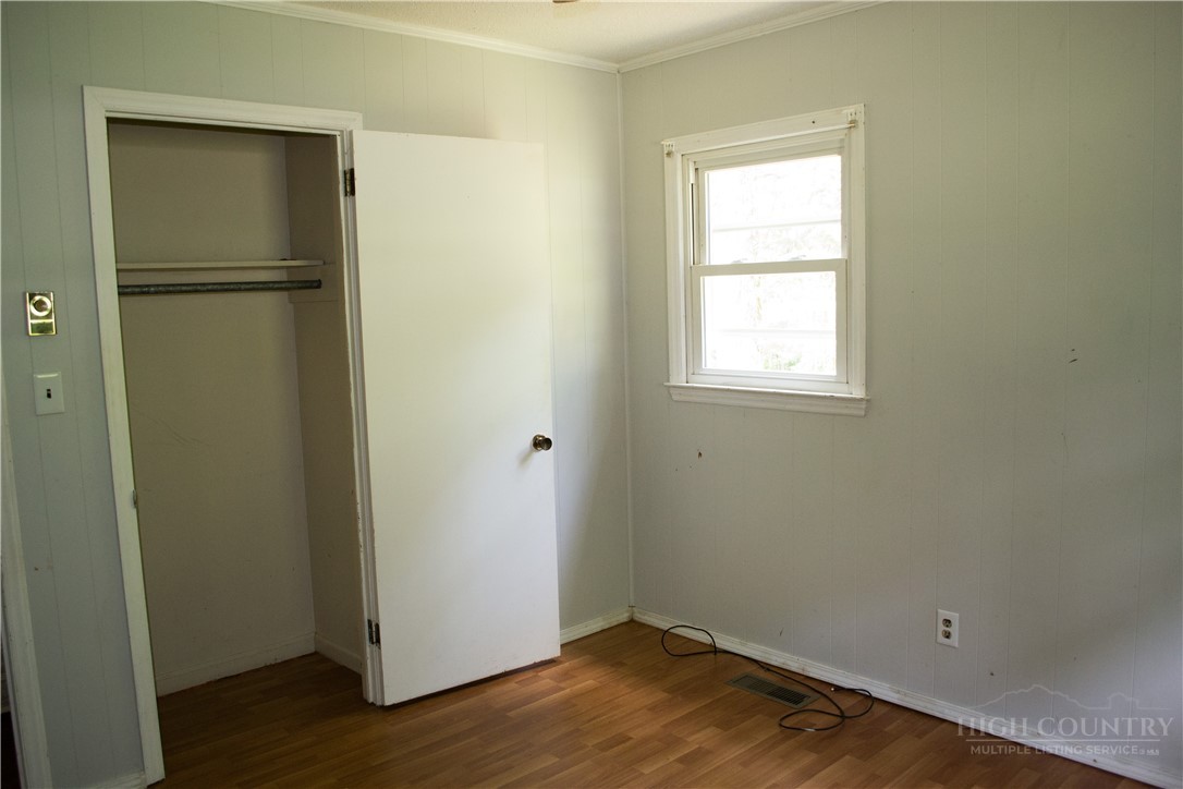 147 Grandridge Road Sparta, NC 28675 - Photo 10 of 25