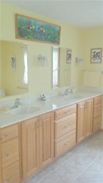 50 Birch Road New Portland, ME 04961 - Photo 24 of 32 Large Bathroom next to Bedroom