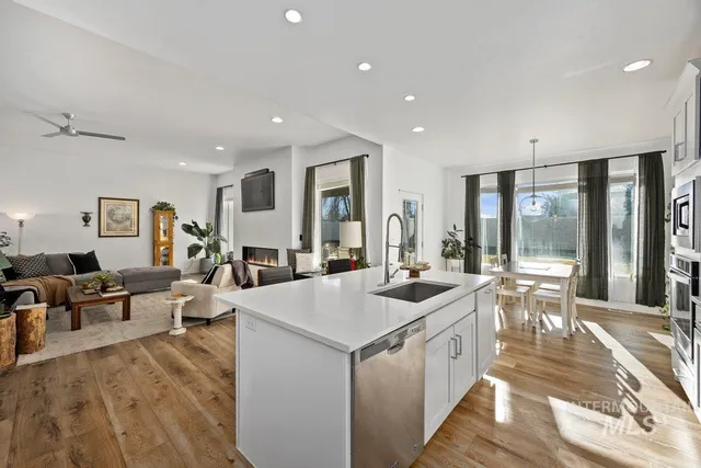 $530,000 | 957 Birchton Loop, Twin Falls, ID 83301