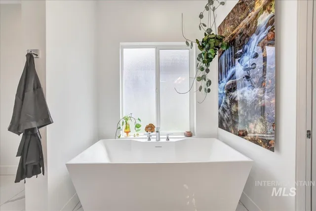 $530,000 | 957 Birchton Loop, Twin Falls, ID 83301