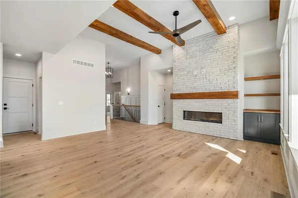 $742,700 | 1401 Kintyre Court, Raymore, MO 64083