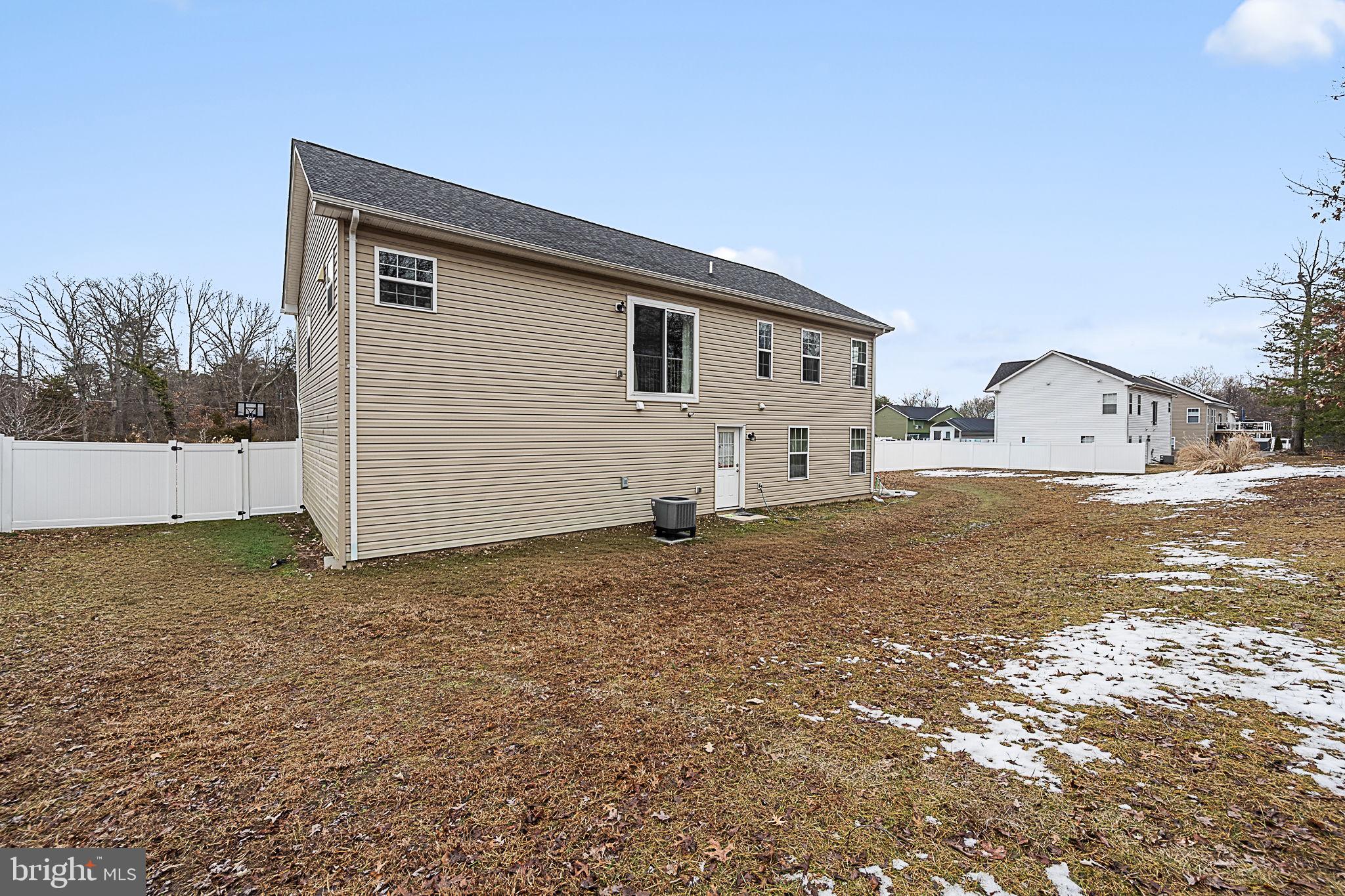 4635 Pendall Drive Fort Washington, MD 20744 - Photo 32 of 34 Backyard