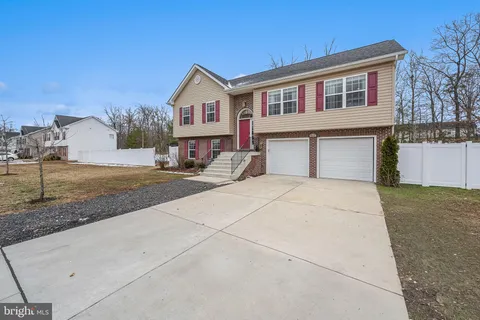 $530,000 | 4635 Pendall Drive, Fort Washington, MD 20744