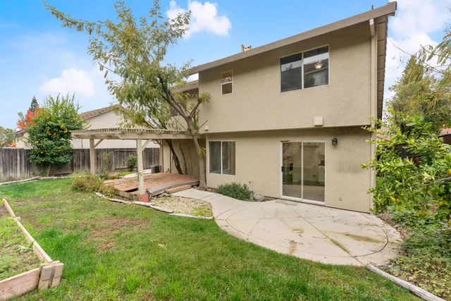 $569,900 | 5404 Casa Grande Avenue, Rocklin, CA 95677