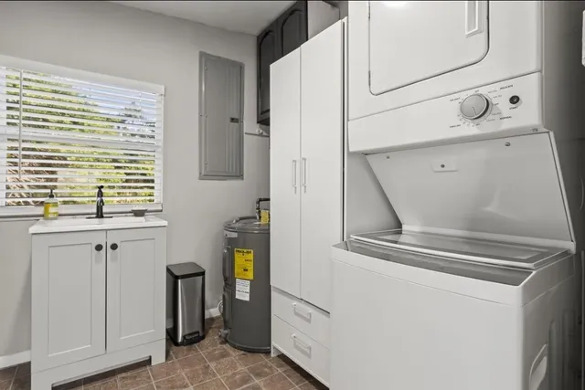 a view of washer and dryer