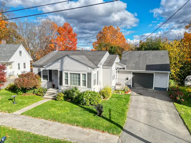 $265,000 | 5 Bedford Street, Augusta, ME 04330