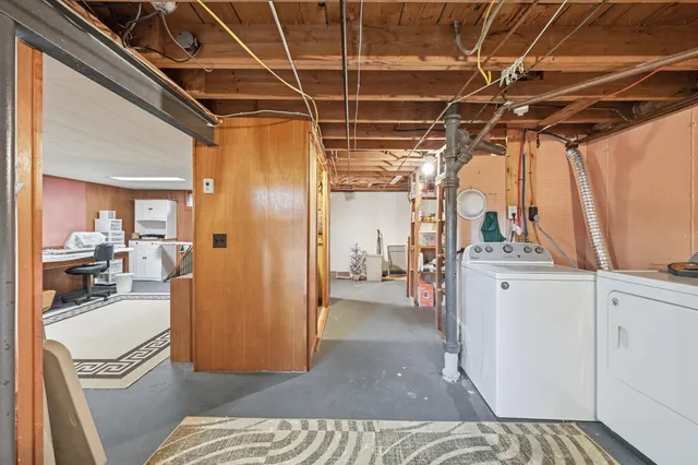 $265,000 | 5 Bedford Street, Augusta, ME 04330