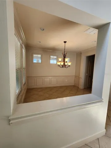 a view of a livingroom with furniture
