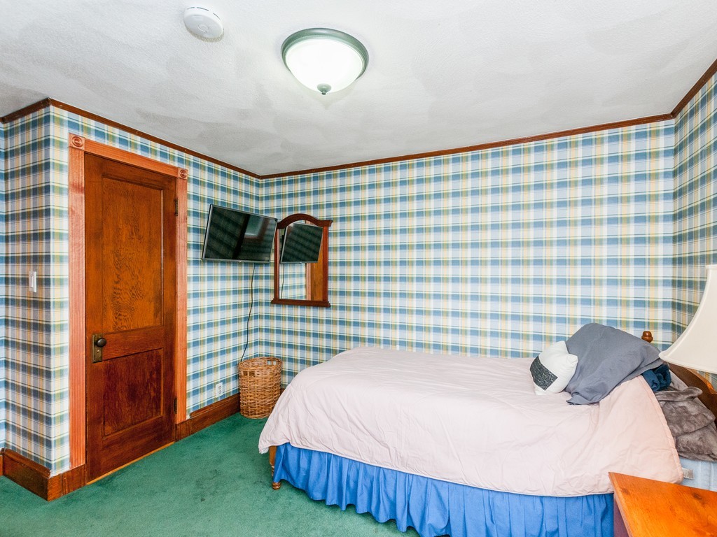 24 Marianne Road Waltham, MA 02452 - Photo 14 of 29 Gallery Image 14
