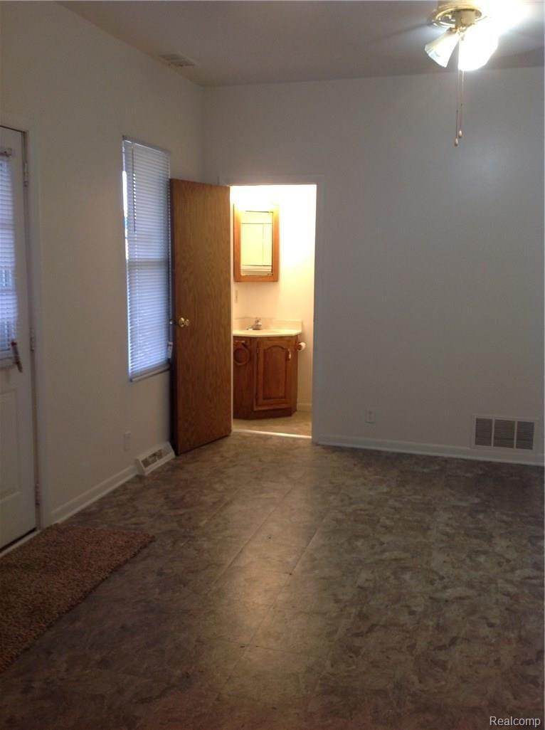 5508 Pointe Tremble Road Algonac, MI 48001 - Photo 20 of 58 Photo Dec 03, 12 59 58 PM - Copy.jpg