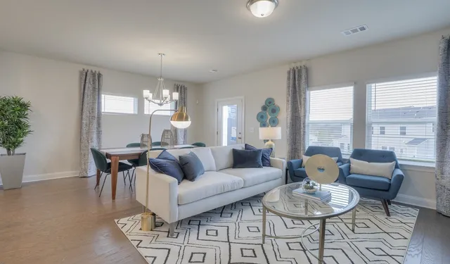 $2,500 | 4691 Ridge Bend Drive, Nashville, TN 37207