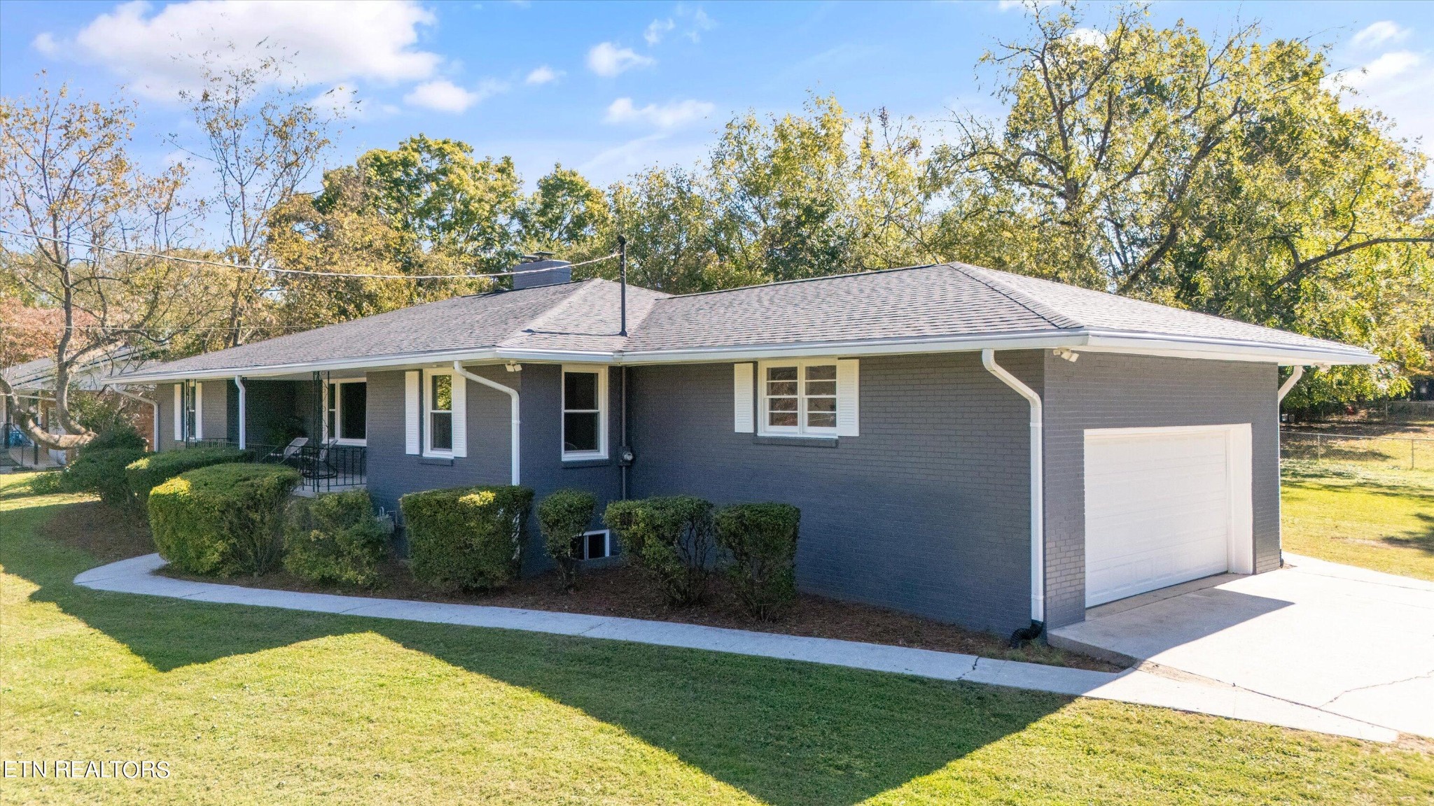 204 Delta Road Knoxville, TN 37914 - Photo 2 of 53 Gallery Image 2