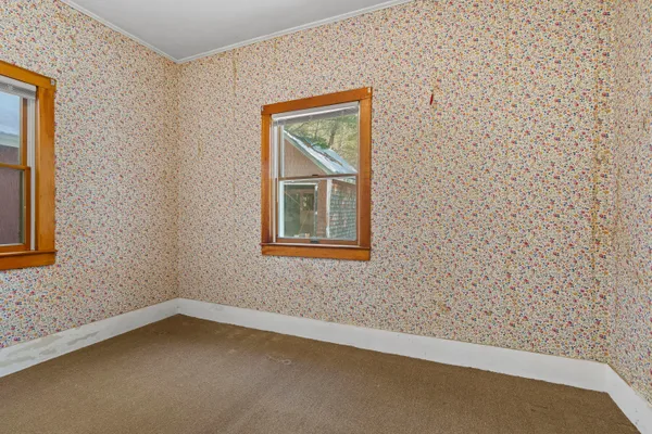 $369,000 | 949 Depot Street, Waldoboro, ME 04572
