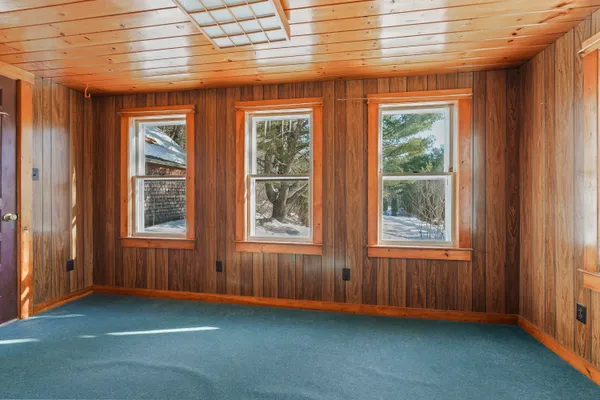 $369,000 | 949 Depot Street, Waldoboro, ME 04572