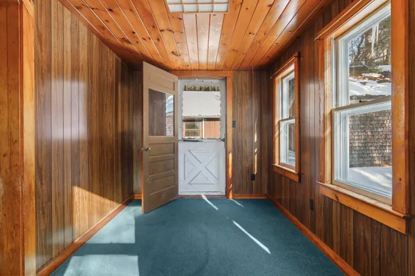 $369,000 | 949 Depot Street, Waldoboro, ME 04572