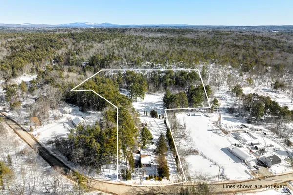 $369,000 | 949 Depot Street, Waldoboro, ME 04572