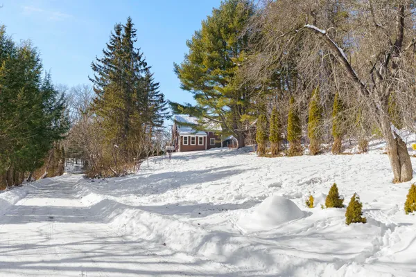 $369,000 | 949 Depot Street, Waldoboro, ME 04572