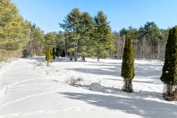 $369,000 | 949 Depot Street, Waldoboro, ME 04572