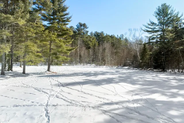 $399,000 | 949 Depot Street, Waldoboro, ME 04572