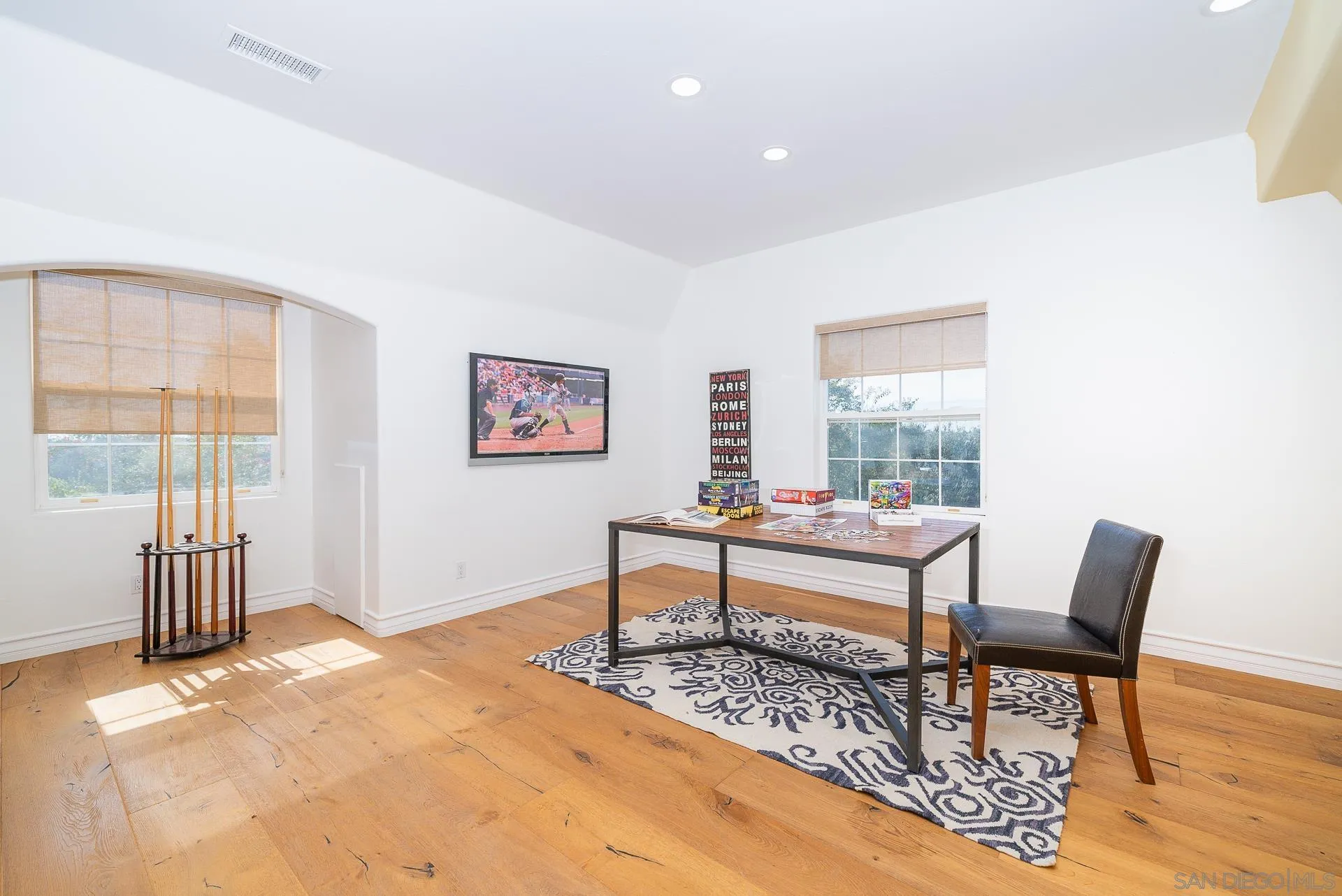 5 Rollingview Lane Fallbrook, CA 92028 - Photo 58 of 74 a view of a livingroom with furniture and windows
